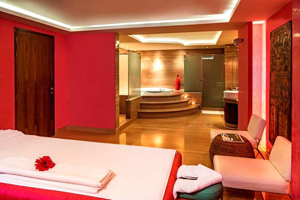 Отель The Park Калькутта Удобства фото A spa suite at the InterContinental Hotel, London, Park Lane